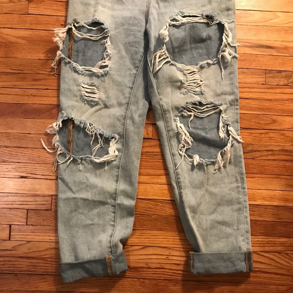 BDG High Rise Mom Jeans - Picture 7 of 7